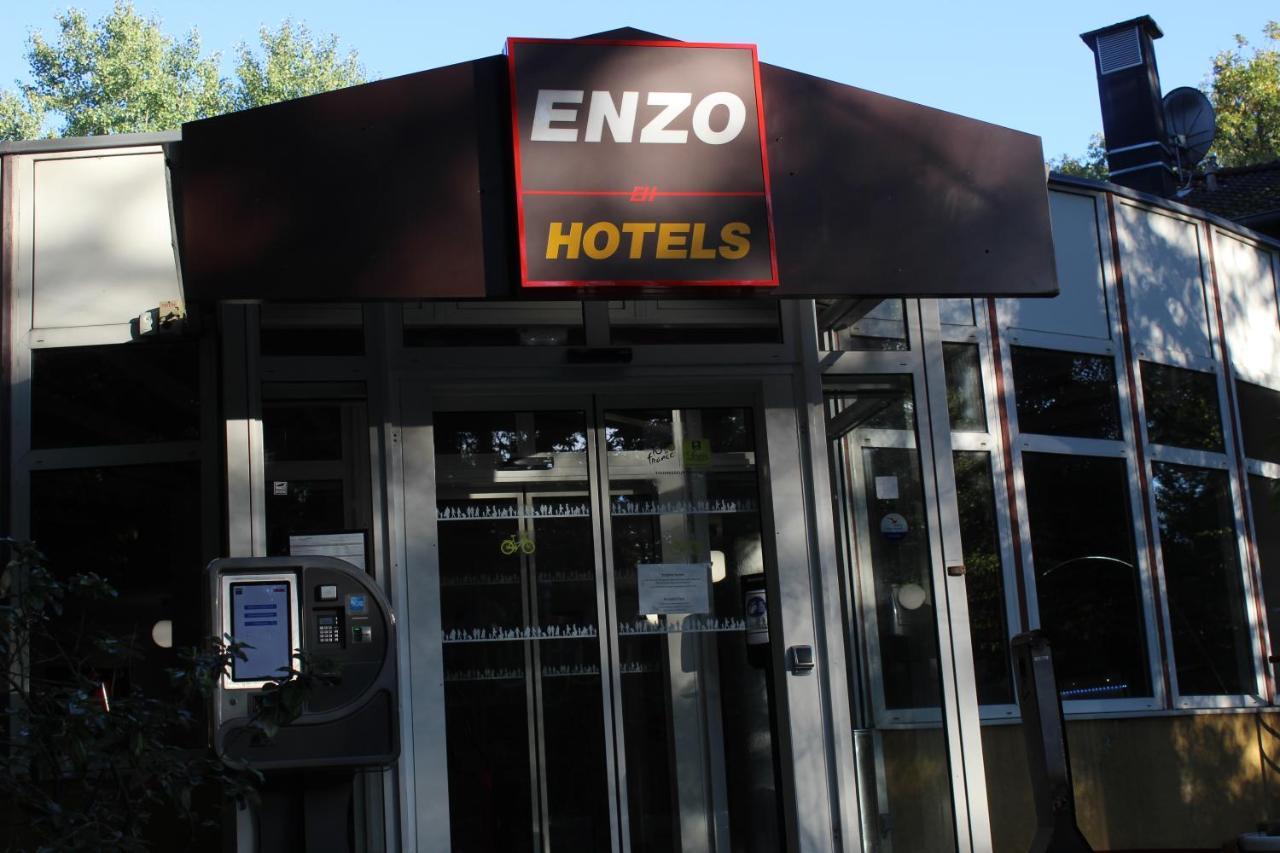 Enzo Hotels Premier Prix - Logis Amnéville Eksteriør bilde